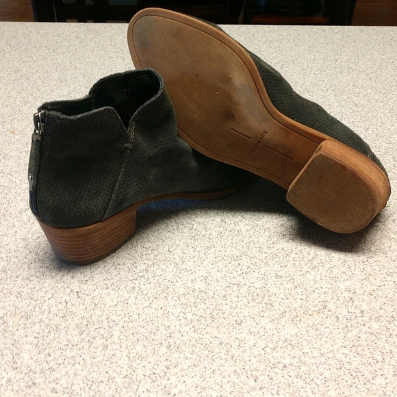 Dolce Vita gray ankle boots - Picture 4 of 5